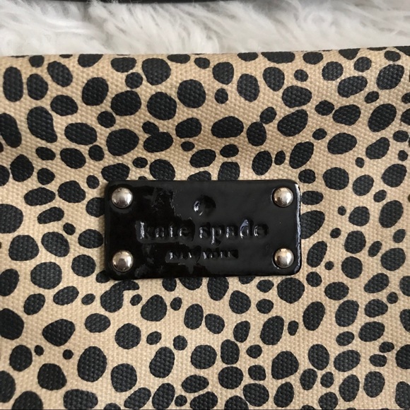 Kate Spade Black Spotted CrossBody - Picture 2 of 8